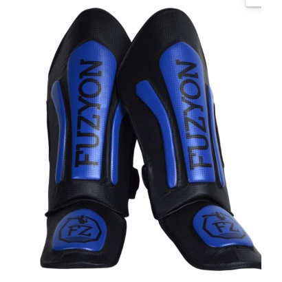 Caneleira Muay Thai Fuzyon Red